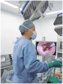 腹腔鏡下手術画像